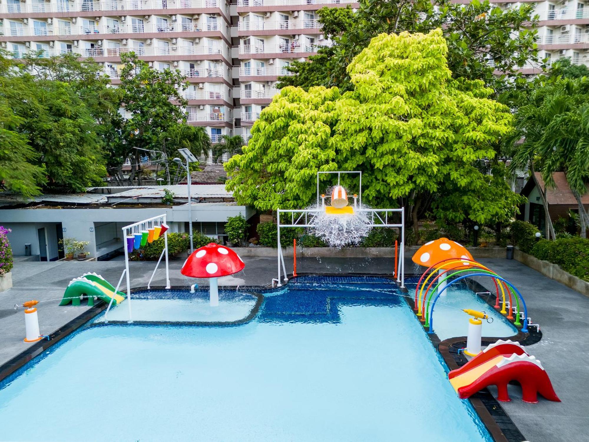 Villa Navin Beach Residence ジョムティエンビーチ エクステリア 写真