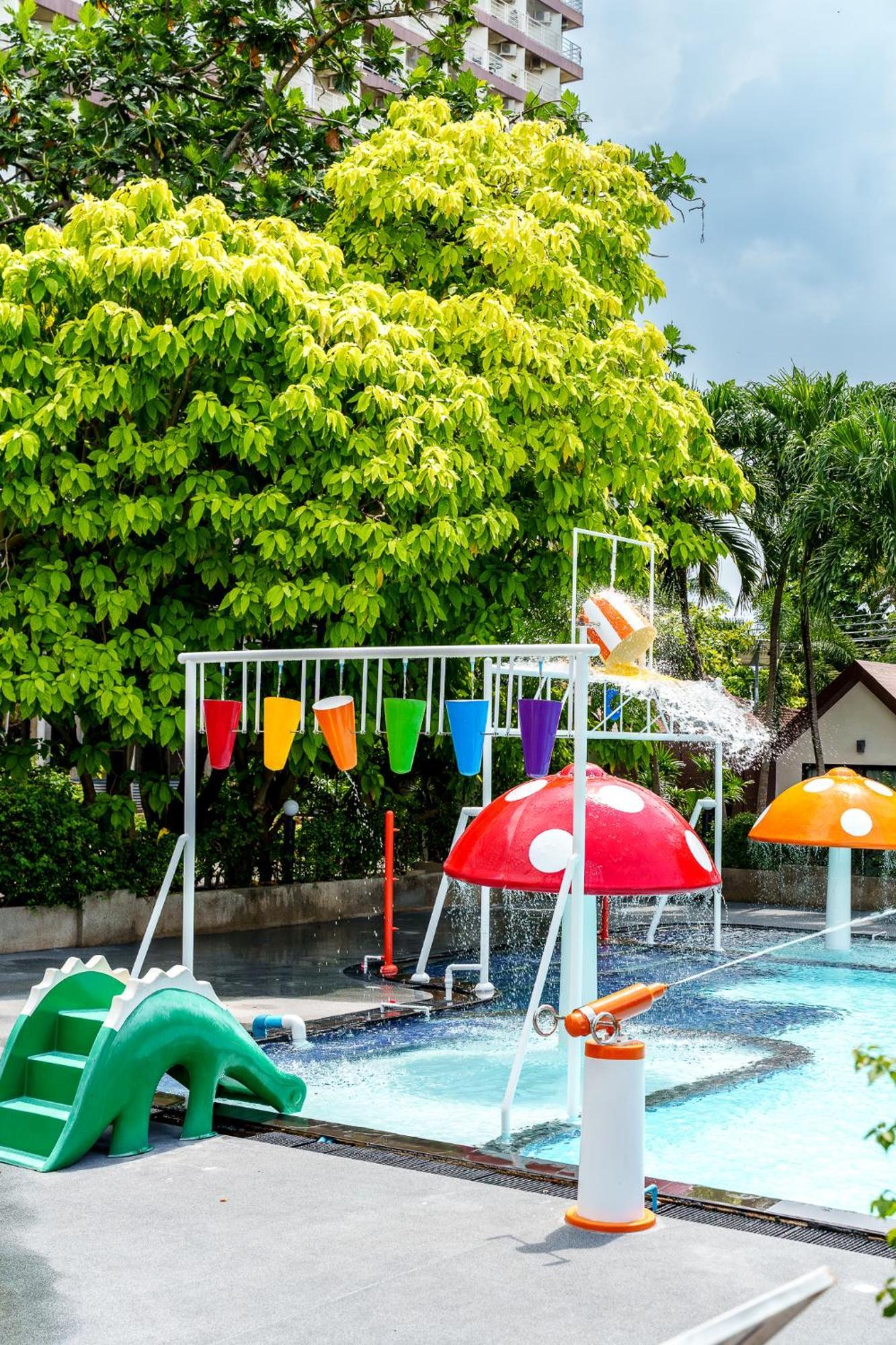 Villa Navin Beach Residence ジョムティエンビーチ エクステリア 写真